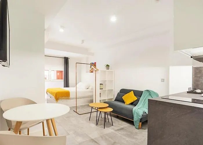 Aparthotel LoftinMálaga